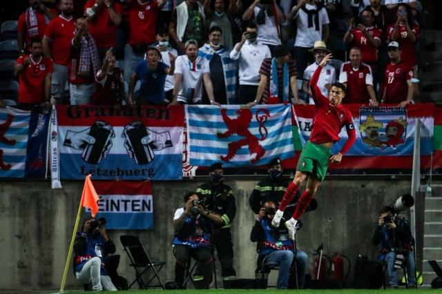 华体会网页版-【数说】C罗最快点球双响+国家队帽子戏法纪录